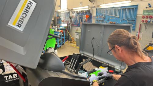 Manutenzione lavapavimenti, idropulitrici e spazzatrici professionali: tutto quello che devi sapere